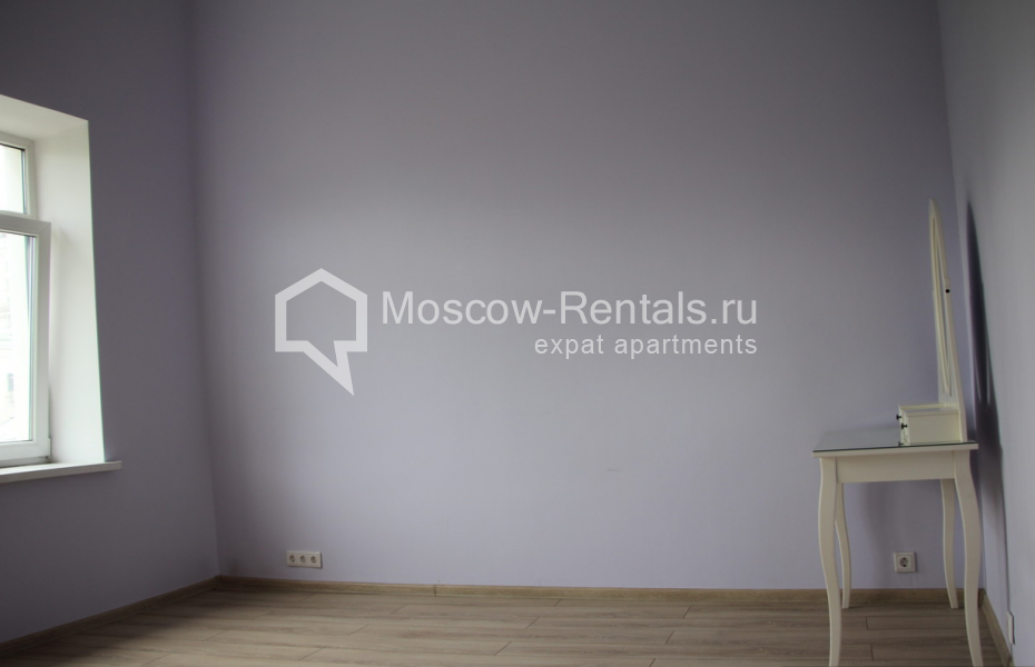 Photo #10 4-room (3 BR) apartment for <a href="http://moscow-rentals.ru/en/articles/long-term-rent" target="_blank">a long-term</a> rent
 in Russia, Moscow, Malaya Ordynka str, 13 С 1