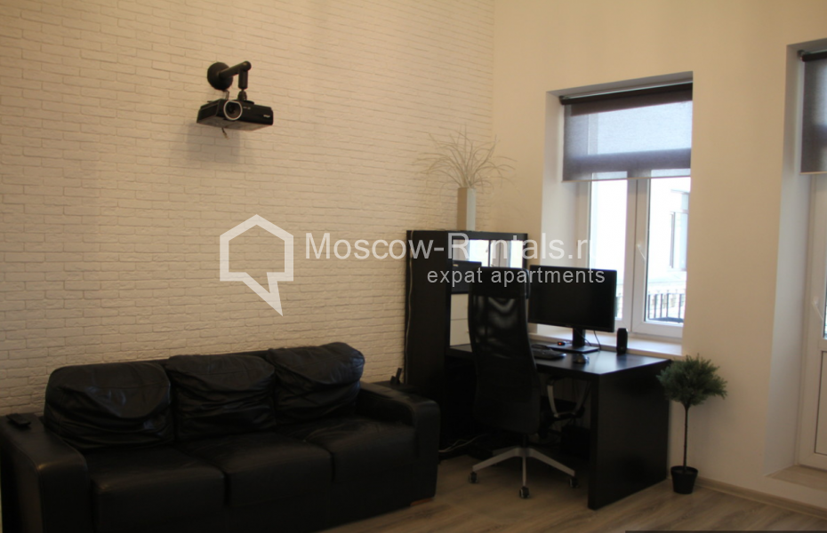 Photo #13 4-room (3 BR) apartment for <a href="http://moscow-rentals.ru/en/articles/long-term-rent" target="_blank">a long-term</a> rent
 in Russia, Moscow, Malaya Ordynka str, 13 С 1