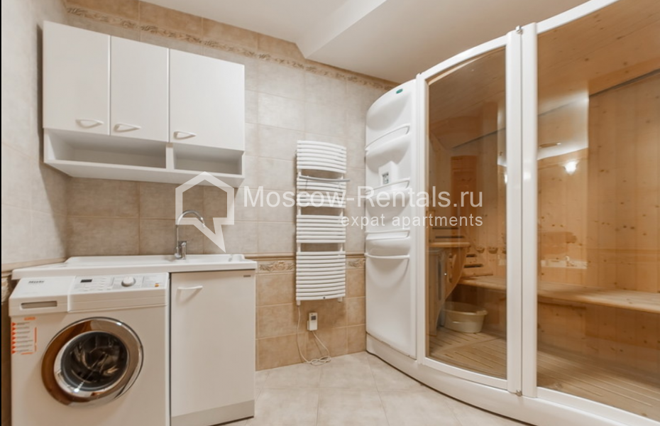 Photo #25 4-room (3 BR) apartment for <a href="http://moscow-rentals.ru/en/articles/long-term-rent" target="_blank">a long-term</a> rent
 in Russia, Moscow, Klimashkina str, 16