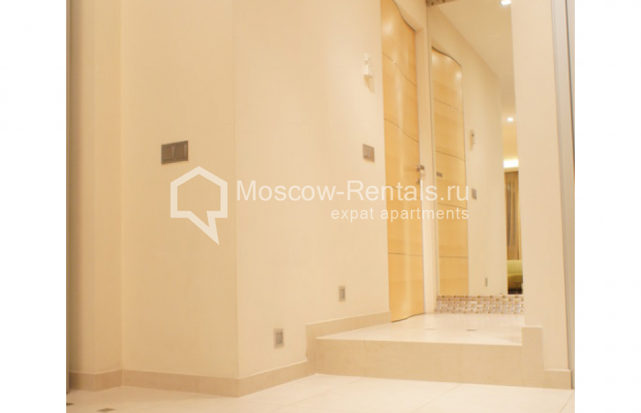 Photo #27 3-room (2 BR) apartment for <a href="http://moscow-rentals.ru/en/articles/long-term-rent" target="_blank">a long-term</a> rent
 in Russia, Moscow, Komsomolsky prospect, 32 К 2