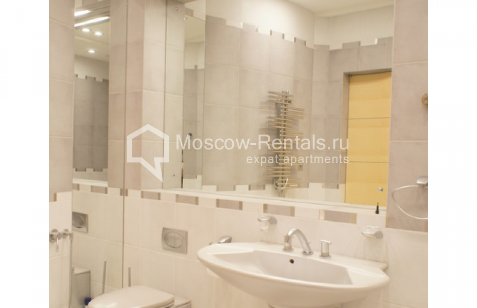 Photo #25 3-room (2 BR) apartment for <a href="http://moscow-rentals.ru/en/articles/long-term-rent" target="_blank">a long-term</a> rent
 in Russia, Moscow, Komsomolsky prospect, 32 К 2