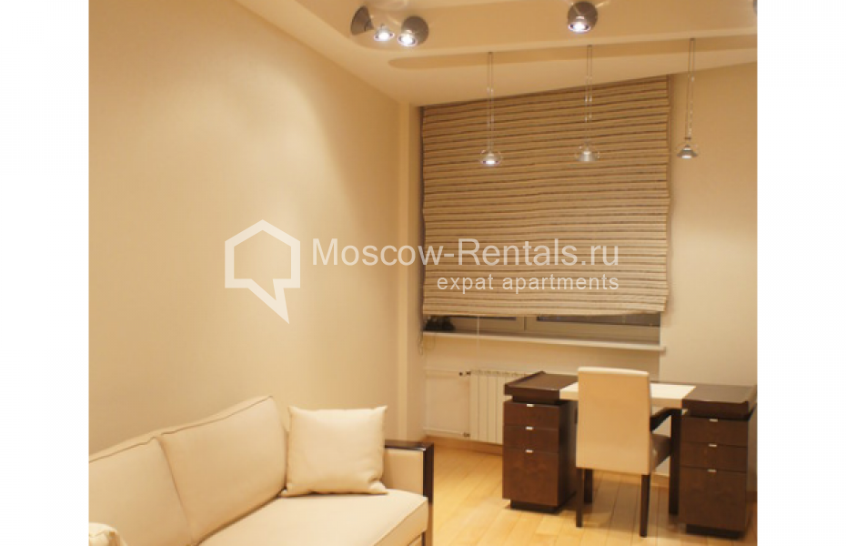 Photo #14 3-room (2 BR) apartment for <a href="http://moscow-rentals.ru/en/articles/long-term-rent" target="_blank">a long-term</a> rent
 in Russia, Moscow, Komsomolsky prospect, 32 К 2