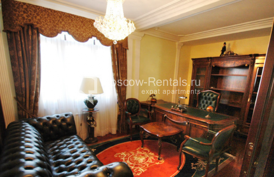 Photo #4 5-room (4 BR) apartment for <a href="http://moscow-rentals.ru/en/articles/long-term-rent" target="_blank">a long-term</a> rent
 in Russia, Moscow, Kursovoi lane, 8/2
