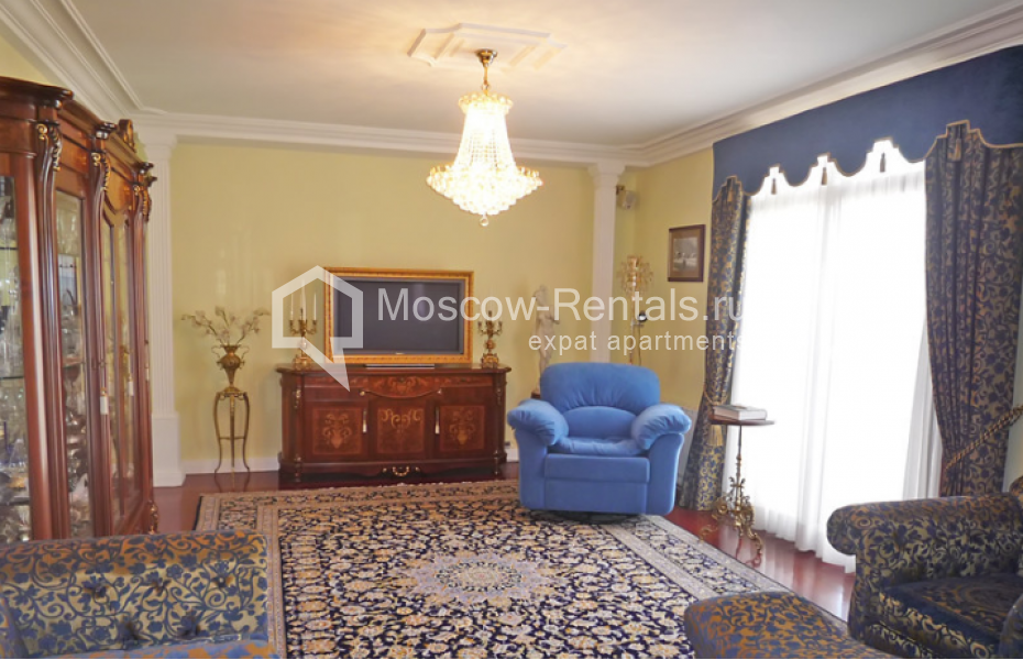 Photo #9 5-room (4 BR) apartment for <a href="http://moscow-rentals.ru/en/articles/long-term-rent" target="_blank">a long-term</a> rent
 in Russia, Moscow, Kursovoi lane, 8/2