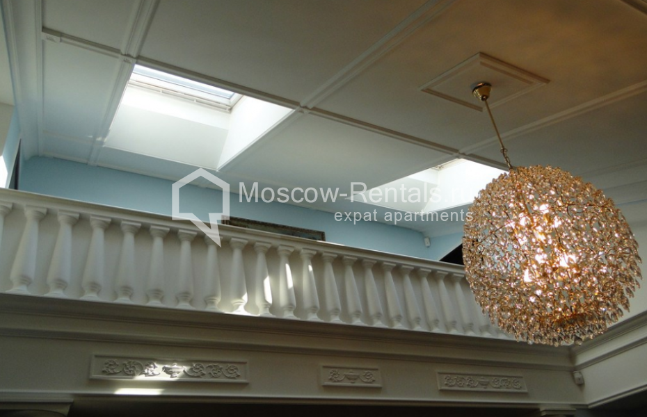 Photo #13 5-room (4 BR) apartment for <a href="http://moscow-rentals.ru/en/articles/long-term-rent" target="_blank">a long-term</a> rent
 in Russia, Moscow, Kursovoi lane, 8/2