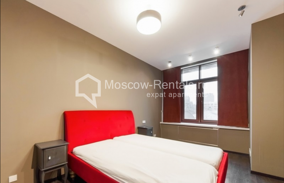 Photo #9 4-room (3 BR) apartment for <a href="http://moscow-rentals.ru/en/articles/long-term-rent" target="_blank">a long-term</a> rent
 in Russia, Moscow, New Arbat street, 27