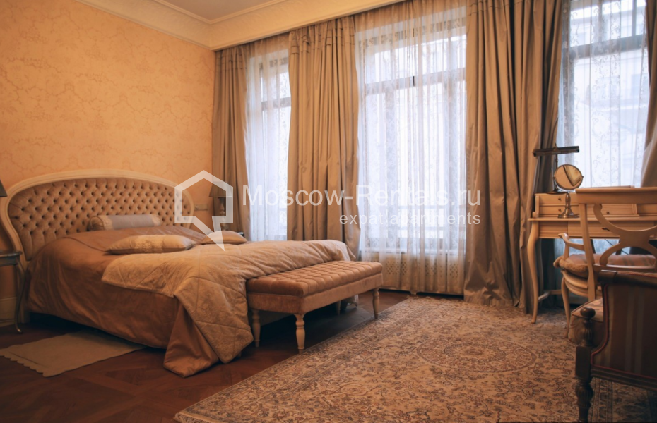 Photo #8 4-room (3 BR) apartment for <a href="http://moscow-rentals.ru/en/articles/long-term-rent" target="_blank">a long-term</a> rent
 in Russia, Moscow, Plotnikov lane, 21 С 1