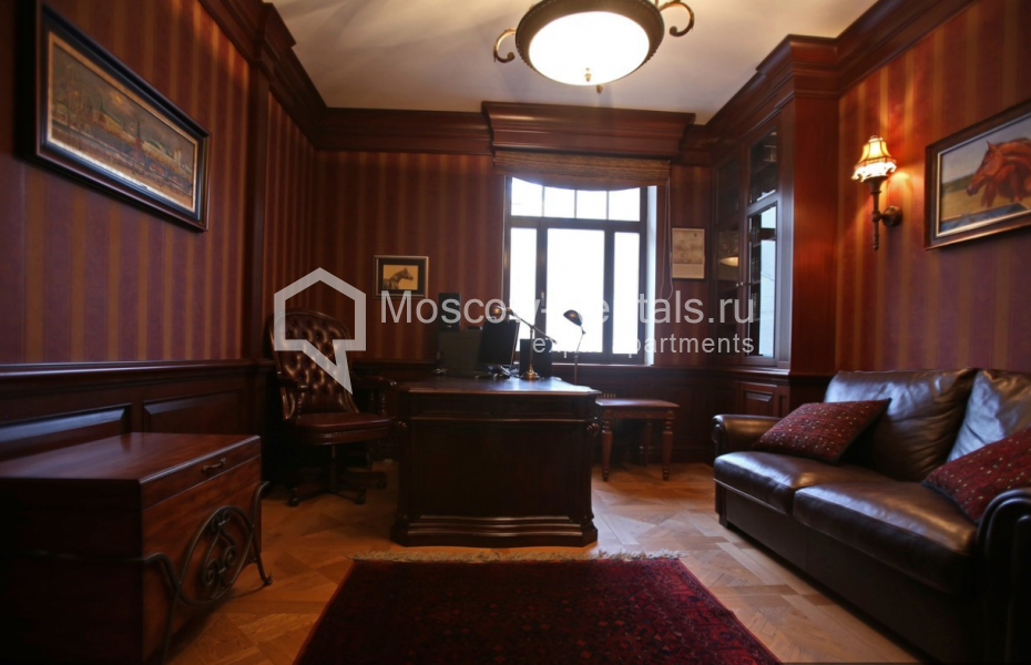 Photo #11 4-room (3 BR) apartment for <a href="http://moscow-rentals.ru/en/articles/long-term-rent" target="_blank">a long-term</a> rent
 in Russia, Moscow, Plotnikov lane, 21 С 1