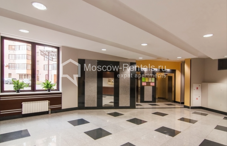 Photo #24 4-room (3 BR) apartment for <a href="http://moscow-rentals.ru/en/articles/long-term-rent" target="_blank">a long-term</a> rent
 in Russia, Moscow, Ruzheinyi lane, 3