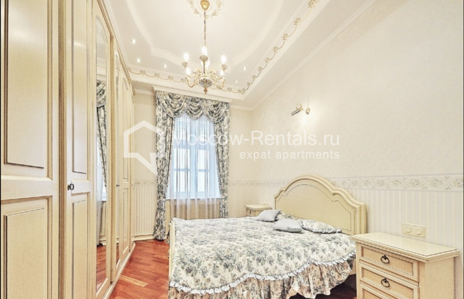 Photo #13 4-room (3 BR) apartment for <a href="http://moscow-rentals.ru/en/articles/long-term-rent" target="_blank">a long-term</a> rent
 in Russia, Moscow, Tverskaya str, 28 к 1