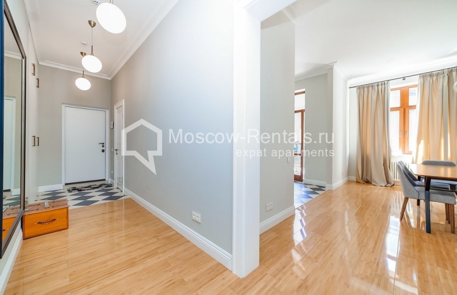 Photo #7 4-room (3 BR) apartment for <a href="http://moscow-rentals.ru/en/articles/long-term-rent" target="_blank">a long-term</a> rent
 in Russia, Moscow, Bolshoi Gnezdnikovsky lane, 3