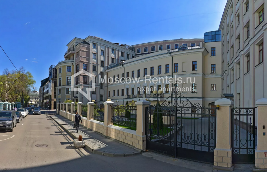 Photo #12 4-room (3 BR) apartment for <a href="http://moscow-rentals.ru/en/articles/long-term-rent" target="_blank">a long-term</a> rent
 in Russia, Moscow, Bolshoi Gnezdnikovsky lane, 3