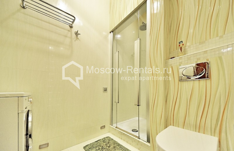 Photo #2 4-room (3 BR) apartment for <a href="http://moscow-rentals.ru/en/articles/long-term-rent" target="_blank">a long-term</a> rent
 in Russia, Moscow, Bolshoi Palashevsky lane, 10