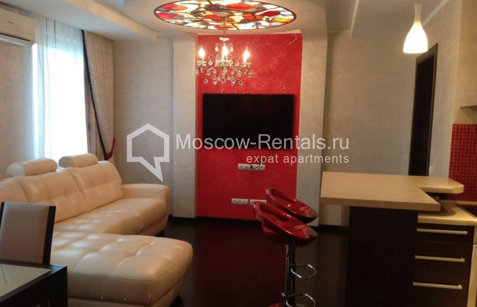 Photo #1 3-room (2 BR) apartment for <a href="http://moscow-rentals.ru/en/articles/long-term-rent" target="_blank">a long-term</a> rent
 in Russia, Moscow, Miklukho-Maklaya str, 34