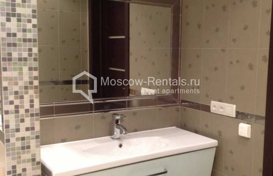 Photo #5 3-room (2 BR) apartment for <a href="http://moscow-rentals.ru/en/articles/long-term-rent" target="_blank">a long-term</a> rent
 in Russia, Moscow, Miklukho-Maklaya str, 34