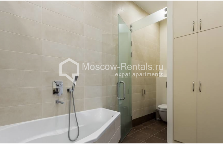 Photo #14 3-room (2 BR) apartment for <a href="http://moscow-rentals.ru/en/articles/long-term-rent" target="_blank">a long-term</a> rent
 in Russia, Moscow, Pokrovka str, 25