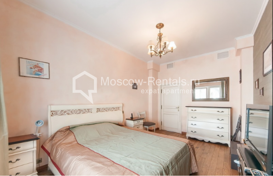 Photo #16 3-room (2 BR) apartment for <a href="http://moscow-rentals.ru/en/articles/long-term-rent" target="_blank">a long-term</a> rent
 in Russia, Moscow, Petroverigsky lane, 3 С 1