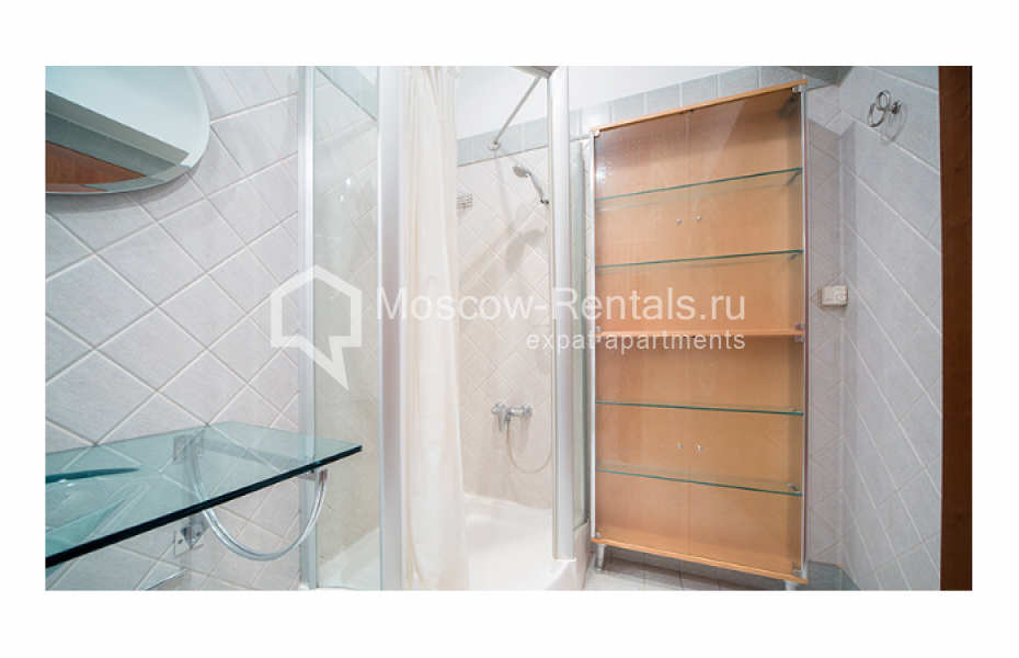 Photo #10 3-room (2 BR) apartment for <a href="http://moscow-rentals.ru/en/articles/long-term-rent" target="_blank">a long-term</a> rent
 in Russia, Moscow, Lukov lane, 4