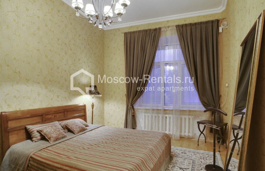 Photo #17 4-room (3 BR) apartment for <a href="http://moscow-rentals.ru/en/articles/long-term-rent" target="_blank">a long-term</a> rent
 in Russia, Moscow, Bolshaya Ordynka str, 67