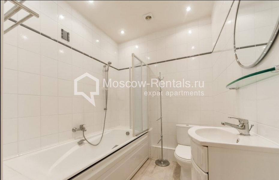 Photo #4 4-room (3 BR) apartment for <a href="http://moscow-rentals.ru/en/articles/long-term-rent" target="_blank">a long-term</a> rent
 in Russia, Moscow, Gagarinsky lane, 23 С 2