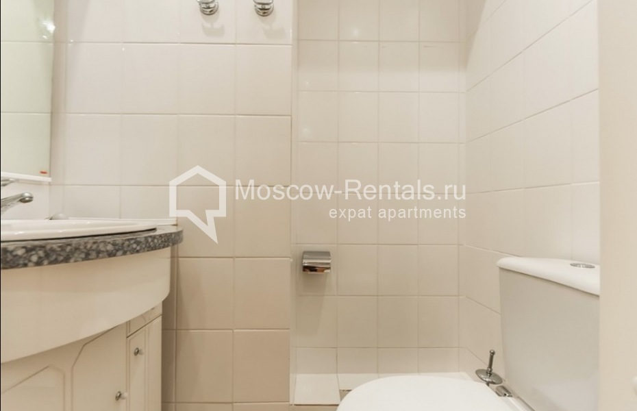 Photo #25 4-room (3 BR) apartment for <a href="http://moscow-rentals.ru/en/articles/long-term-rent" target="_blank">a long-term</a> rent
 in Russia, Moscow, Gagarinsky lane, 23 С 2