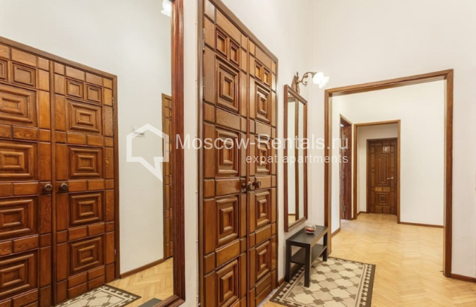 Photo #26 4-room (3 BR) apartment for <a href="http://moscow-rentals.ru/en/articles/long-term-rent" target="_blank">a long-term</a> rent
 in Russia, Moscow, Tverskaya str, 9