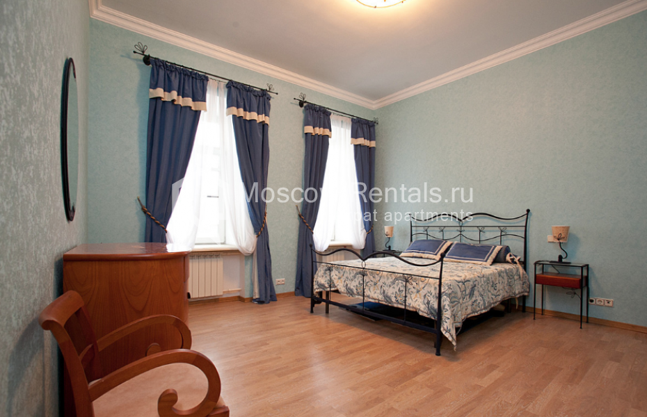 Photo #9 3-room (2 BR) apartment for <a href="http://moscow-rentals.ru/en/articles/long-term-rent" target="_blank">a long-term</a> rent
 in Russia, Moscow, Ulansky lane, 19