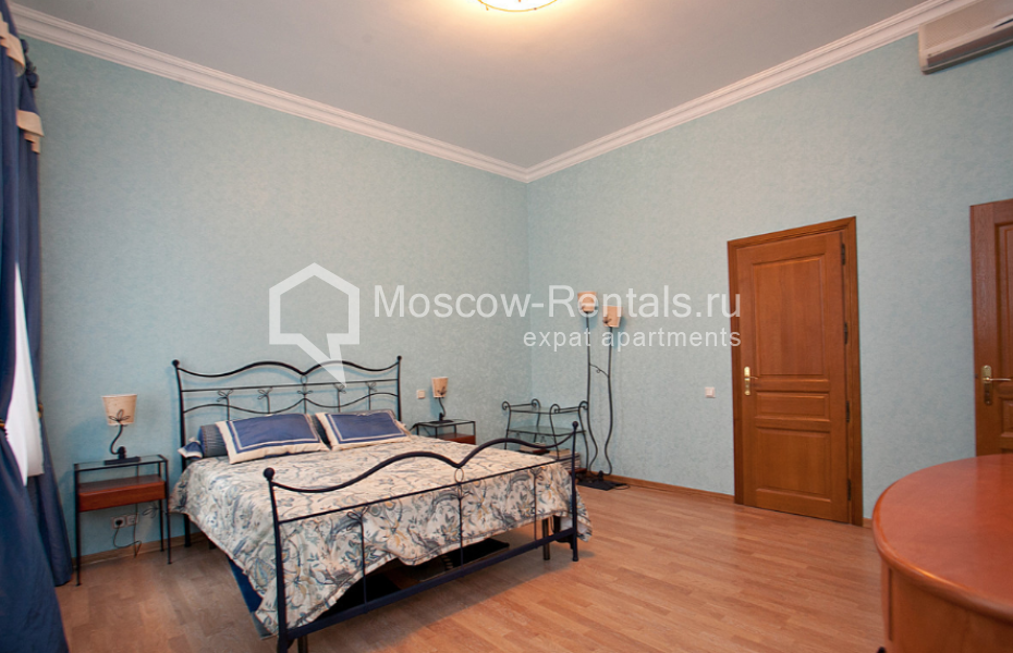 Photo #10 3-room (2 BR) apartment for <a href="http://moscow-rentals.ru/en/articles/long-term-rent" target="_blank">a long-term</a> rent
 in Russia, Moscow, Ulansky lane, 19