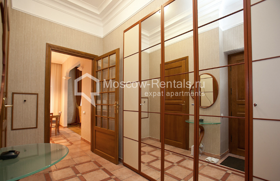 Photo #17 3-room (2 BR) apartment for <a href="http://moscow-rentals.ru/en/articles/long-term-rent" target="_blank">a long-term</a> rent
 in Russia, Moscow, Ulansky lane, 19
