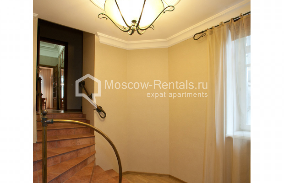 Photo #23 3-room (2 BR) apartment for <a href="http://moscow-rentals.ru/en/articles/long-term-rent" target="_blank">a long-term</a> rent
 in Russia, Moscow, Ulansky lane, 19