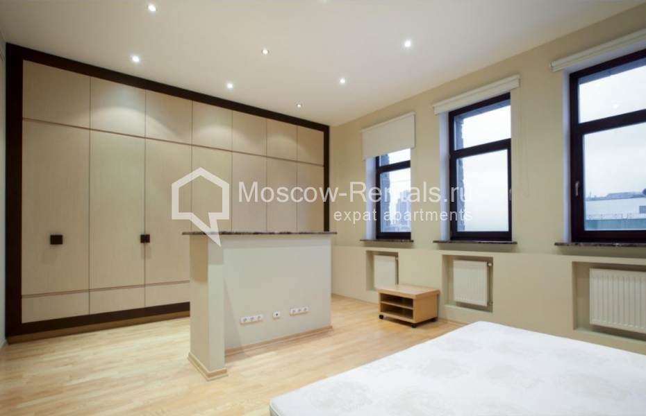 Photo #11 4-room (3 BR) apartment for <a href="http://moscow-rentals.ru/en/articles/long-term-rent" target="_blank">a long-term</a> rent
 in Russia, Moscow, 4th Tverskaya-Yamskaya str, 22 к 2