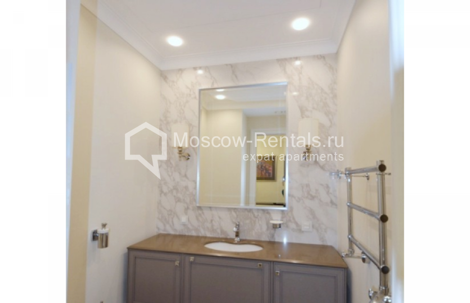 Photo #8 3-room (2 BR) apartment for <a href="http://moscow-rentals.ru/en/articles/long-term-rent" target="_blank">a long-term</a> rent
 in Russia, Moscow, Bolshaya Gruzinskaya str, 69