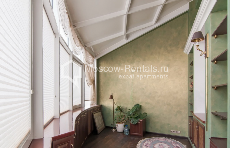 Photo #5 4-room (3 BR) apartment for <a href="http://moscow-rentals.ru/en/articles/long-term-rent" target="_blank">a long-term</a> rent
 in Russia, Moscow, Pyatnitskaya str, 57 С 2