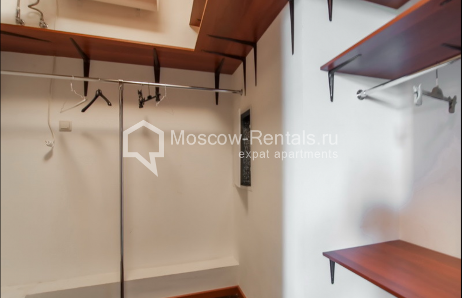 Photo #13 4-room (3 BR) apartment for <a href="http://moscow-rentals.ru/en/articles/long-term-rent" target="_blank">a long-term</a> rent
 in Russia, Moscow, Pyatnitskaya str, 57 С 2