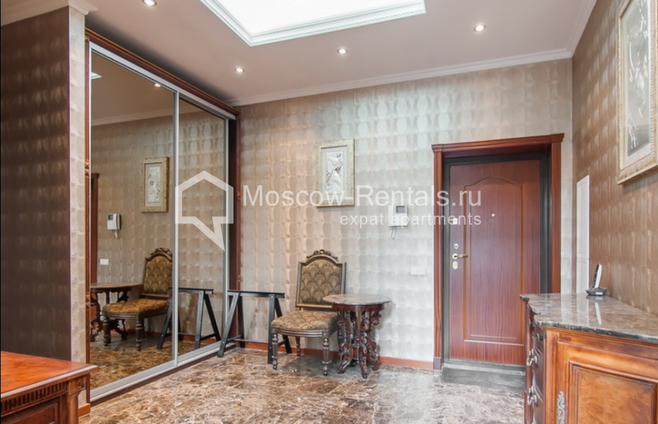 Photo #17 4-room (3 BR) apartment for <a href="http://moscow-rentals.ru/en/articles/long-term-rent" target="_blank">a long-term</a> rent
 in Russia, Moscow, Pyatnitskaya str, 57 С 2