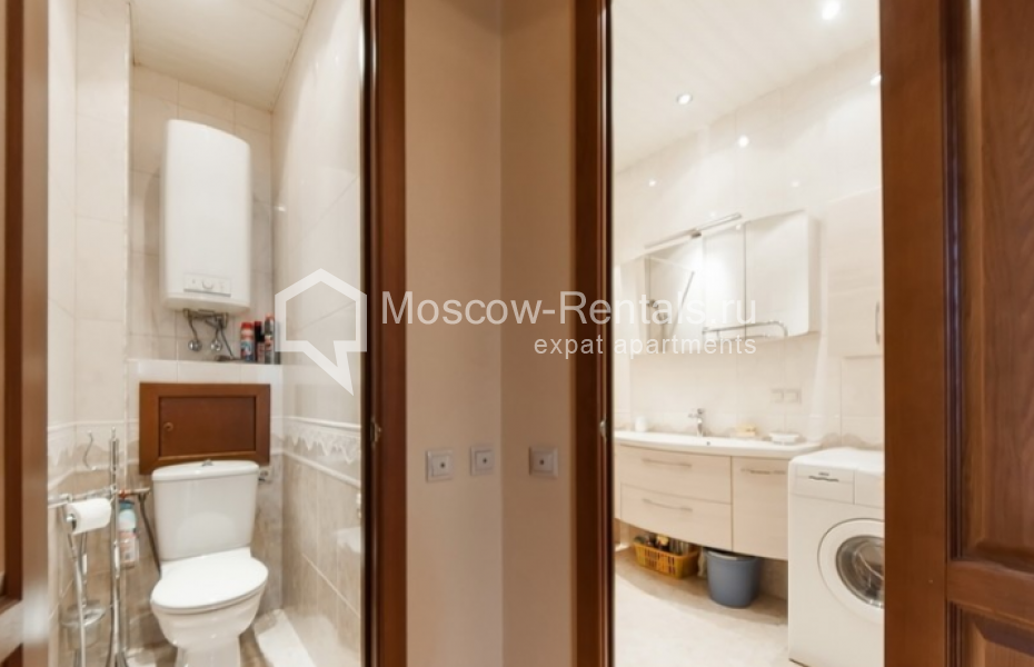 Photo #11 4-room (3 BR) apartment for <a href="http://moscow-rentals.ru/en/articles/long-term-rent" target="_blank">a long-term</a> rent
 in Russia, Moscow, Komsomolsky prosp., 38/16