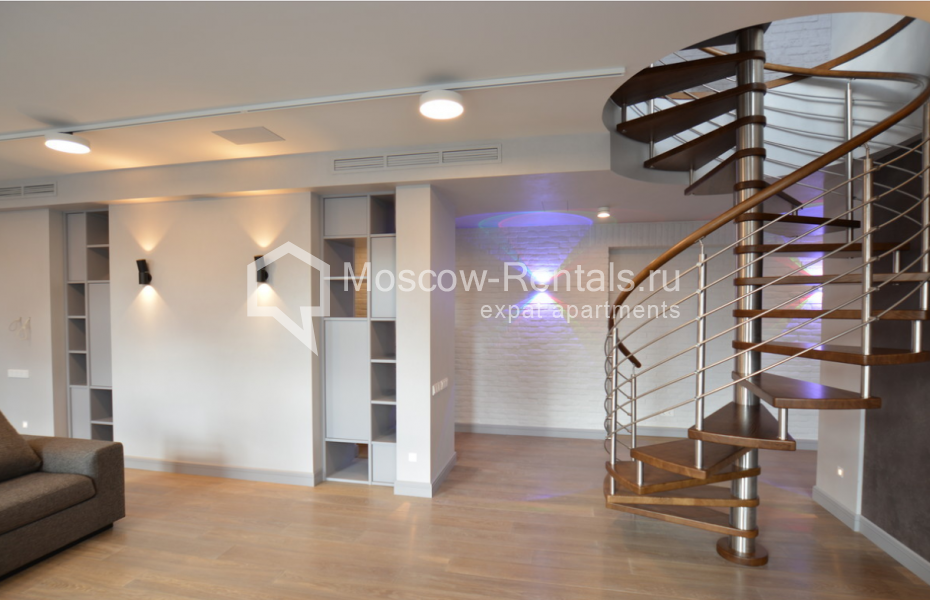 Photo #5 4-room (3 BR) apartment for <a href="http://moscow-rentals.ru/en/articles/long-term-rent" target="_blank">a long-term</a> rent
 in Russia, Moscow, Bolshaya Bronnaya str, 27/4