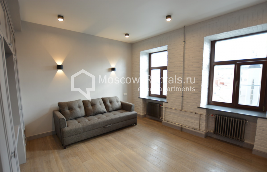 Photo #6 4-room (3 BR) apartment for <a href="http://moscow-rentals.ru/en/articles/long-term-rent" target="_blank">a long-term</a> rent
 in Russia, Moscow, Bolshaya Bronnaya str, 27/4