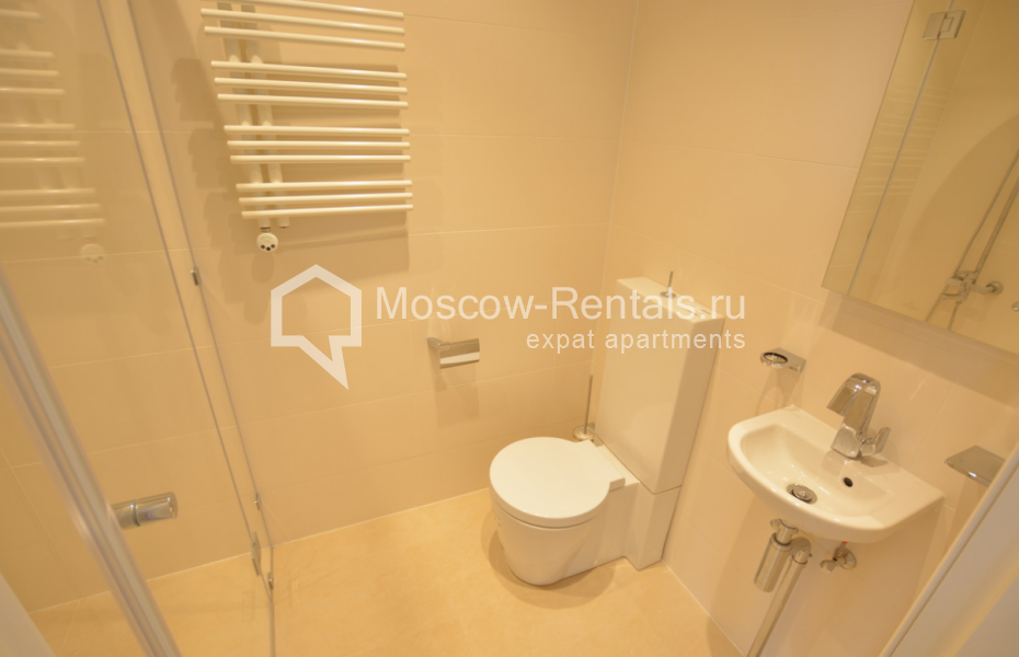 Photo #13 4-room (3 BR) apartment for <a href="http://moscow-rentals.ru/en/articles/long-term-rent" target="_blank">a long-term</a> rent
 in Russia, Moscow, Bolshaya Bronnaya str, 27/4