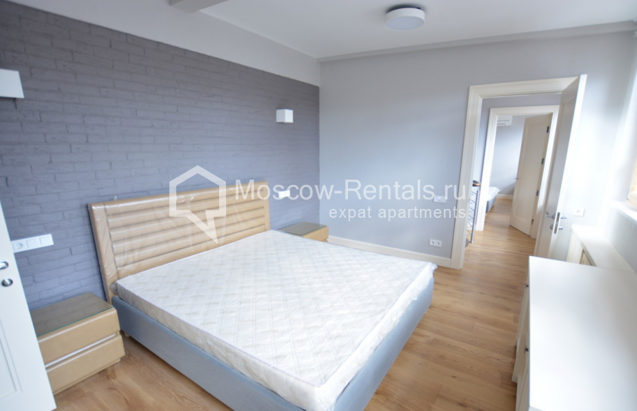 Photo #17 4-room (3 BR) apartment for <a href="http://moscow-rentals.ru/en/articles/long-term-rent" target="_blank">a long-term</a> rent
 in Russia, Moscow, Bolshaya Bronnaya str, 27/4
