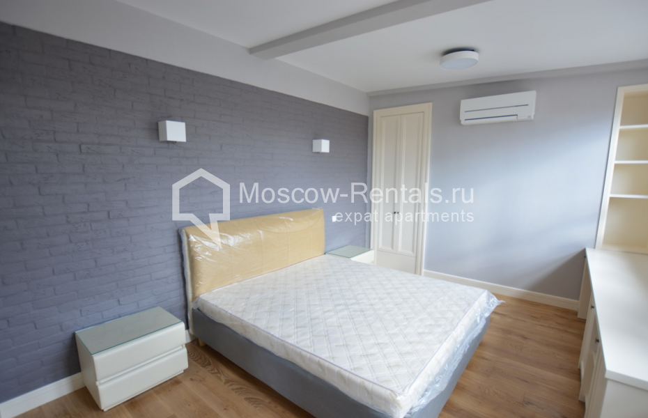 Photo #20 4-room (3 BR) apartment for <a href="http://moscow-rentals.ru/en/articles/long-term-rent" target="_blank">a long-term</a> rent
 in Russia, Moscow, Bolshaya Bronnaya str, 27/4