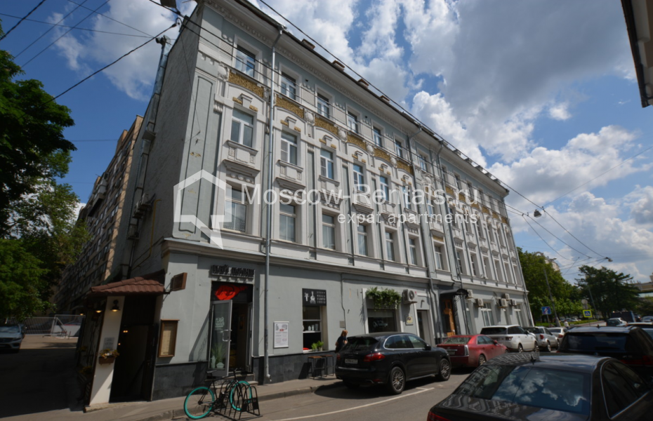 Photo #24 4-room (3 BR) apartment for <a href="http://moscow-rentals.ru/en/articles/long-term-rent" target="_blank">a long-term</a> rent
 in Russia, Moscow, Bolshaya Bronnaya str, 27/4