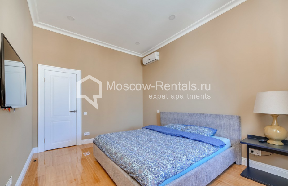 Photo #7 3-room (2 BR) apartment for <a href="http://moscow-rentals.ru/en/articles/long-term-rent" target="_blank">a long-term</a> rent
 in Russia, Moscow, Bolshoi Gnezdnikovsky lane, 3
