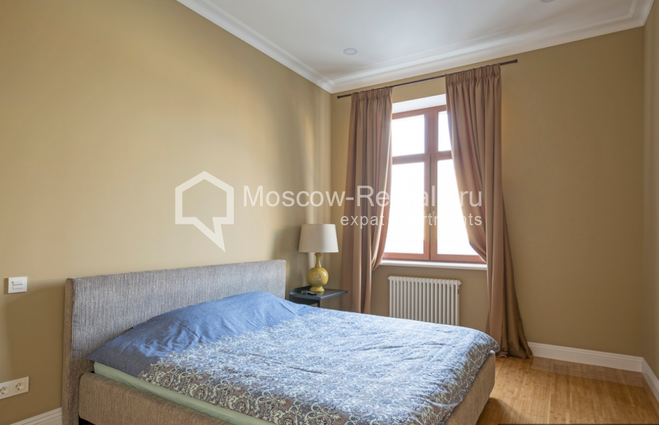 Photo #13 3-room (2 BR) apartment for <a href="http://moscow-rentals.ru/en/articles/long-term-rent" target="_blank">a long-term</a> rent
 in Russia, Moscow, Bolshoi Gnezdnikovsky lane, 3
