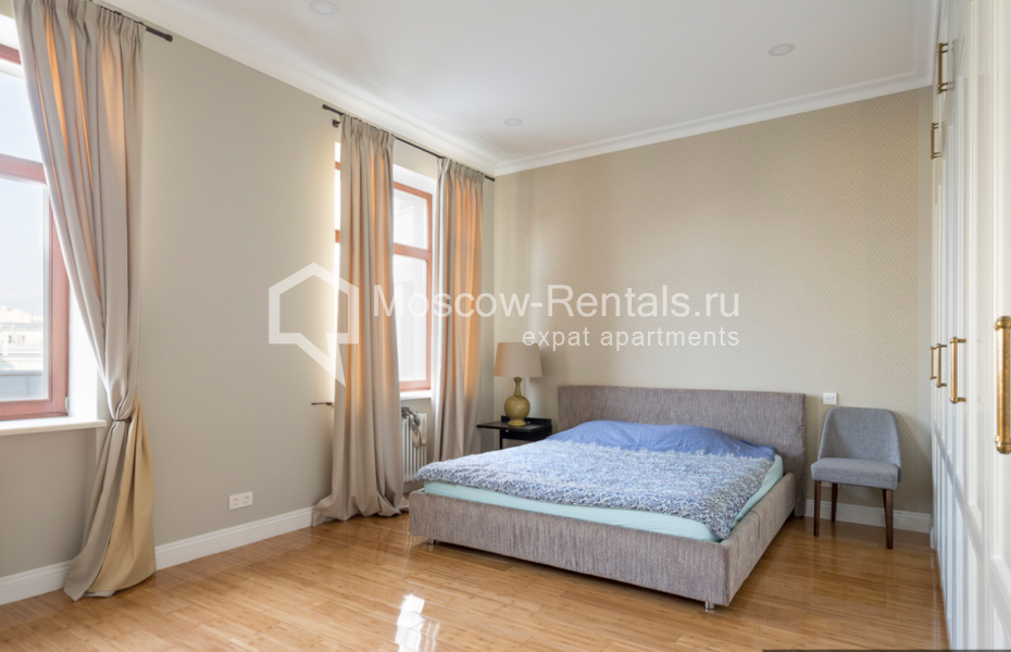 Photo #14 3-room (2 BR) apartment for <a href="http://moscow-rentals.ru/en/articles/long-term-rent" target="_blank">a long-term</a> rent
 in Russia, Moscow, Bolshoi Gnezdnikovsky lane, 3