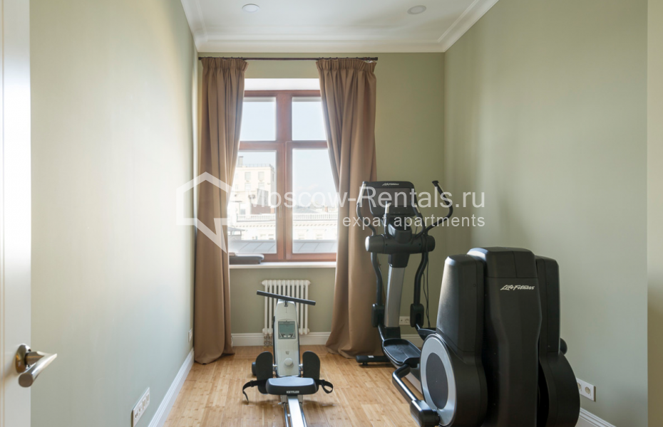 Photo #16 3-room (2 BR) apartment for <a href="http://moscow-rentals.ru/en/articles/long-term-rent" target="_blank">a long-term</a> rent
 in Russia, Moscow, Bolshoi Gnezdnikovsky lane, 3