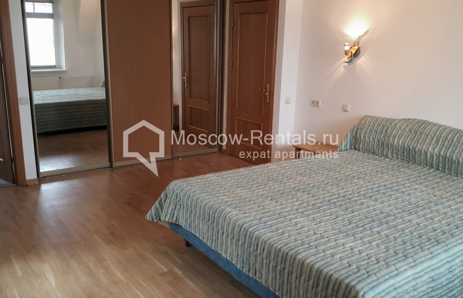 Photo #3 4-room (3 BR) apartment for <a href="http://moscow-rentals.ru/en/articles/long-term-rent" target="_blank">a long-term</a> rent
 in Russia, Moscow, Golikovsky lane, 15