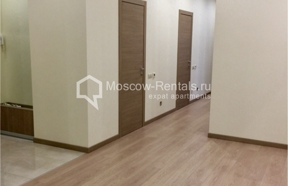 Photo #20 4-room (3 BR) apartment for <a href="http://moscow-rentals.ru/en/articles/long-term-rent" target="_blank">a long-term</a> rent
 in Russia, Moscow, Leninsky prosp,  92к1