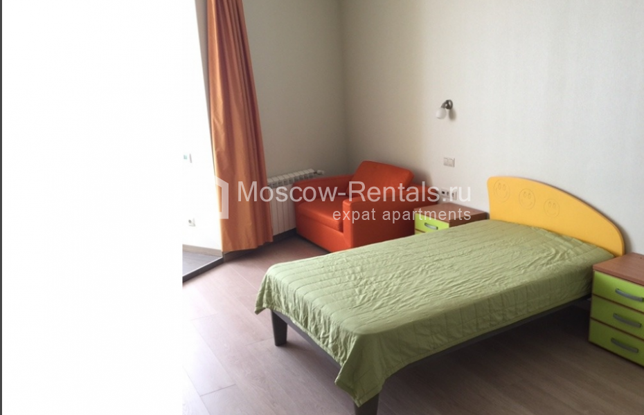 Photo #4 4-room (3 BR) apartment for <a href="http://moscow-rentals.ru/en/articles/long-term-rent" target="_blank">a long-term</a> rent
 in Russia, Moscow, Leninsky prosp,  92к1