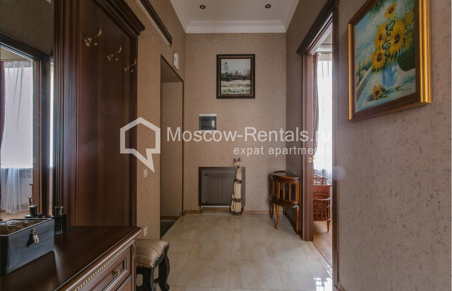 Photo #8 3-room (2 BR) apartment for <a href="http://moscow-rentals.ru/en/articles/long-term-rent" target="_blank">a long-term</a> rent
 in Russia, Moscow, Varsonofievsky lane, 4 С 1